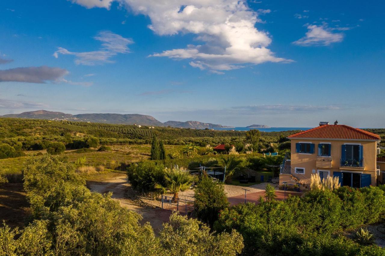 Villa Finiki Messinia Upstairs Exterior photo